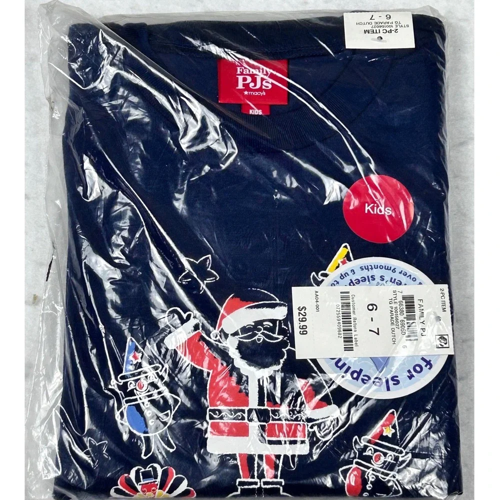 Kids Pre-Packaged Thanksgiving Day Parade Pajama Set Navy Blue 6-7 NWT